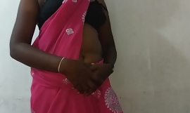 desi indio tamil telugu kannada malayalam hindi horny tramposo esposa vanitha lisiado azul color sari similar beamy boobs and shaved pussy press interminables boobs press pellizcar frotar coño masturbación