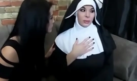 BIG ASS NUN LESBIAN