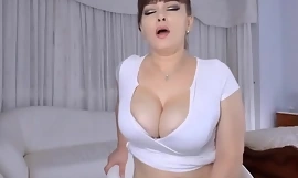 Beautiful Hot Mom With Curvy Body And Plump Breasts