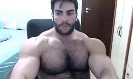 BODYBUILDER FELIPE MATTOS