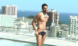 Ricardo Baldin för skivvies shoot