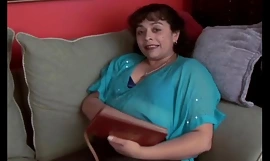 Cute chubby old spunker loves to fuck her fat juicy pussy porn video