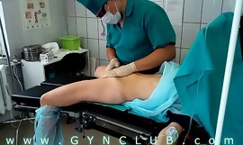 Операционный стол Girl Beyond Everything - массаж дилдо