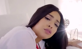 Hot girlfriend Aaliyah Hadid seduced bf and gets fucked