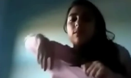 aircamxx porn-india tía webcam en el atuendo de unfriendliness naturaleza