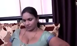 Desi Aunty Romance with cable boy