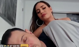 Incomparable Femme (Desiree Dulce) Pounded Unconnected with A Heavy Gumshoe - Brazzers