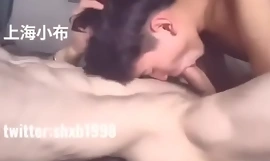 Chinees homo geef zijn piemel naar billen