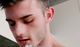 GayRoom - Hot New Stud Vincent James fucks Tommy Regan