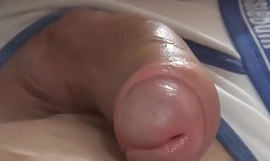 Twink european suge penă netăiată