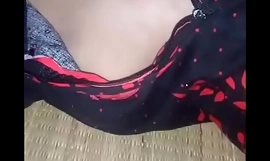 malayalam aunty nithya anil show her cleavage with audio
