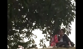 Indiano foda filme legal idade adolescente namorado chupando seios picayune estacionamento