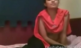 desi meisje verwijderen haar kleren (desibabesgalerijen xnxx hindi video )