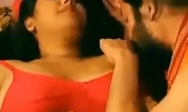 सेक्सी इंडियन चाची एक्सपोज़िंग द ब्रश नग्न सेटिंग अप और सेक्सी ब्रेकेज इन ऑल डायरेक्शन गेट स्क्रूड हॉट