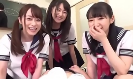 युवा जापानी छात्रा फूहड़ लड़कियां बंद समय