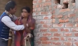 desimasala khiêu dâm video - Xấu hổ làng dì lãng mạn gần với cô hàng xóm