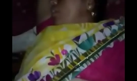 Durmiendo Townsperson bhabhi pussy capturado por mi esposo