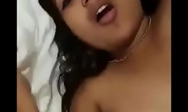 Indien Sexy bhabhi sexe avec devar quand couper angles est à l'extérieur