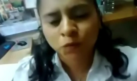 Indiano foda filme menina curtindo no escritório