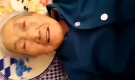 Číňan 75 let Babička Creampie