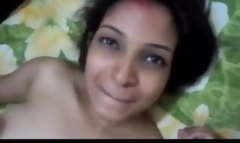 Telugu gadis dengan a panas tubuh