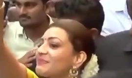Süd indische Schauspielerin Samantha hat ihre Brüste gestreichelt