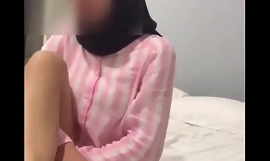 मुझे हिजाब वाला सेक्स चाहिए