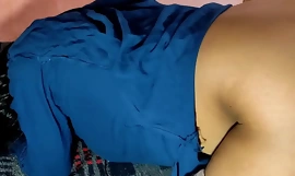 Eid special, XXX anal ting omfavnelse af hendes shohar, indtil hun videresender ham i hindi urdu lyd