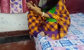Sonali Bhabi Sexuellt samlag i grön saree (officiell video av Localsex31)