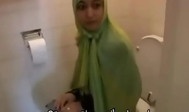 Jamila Arabe Marocaine Hidżab Lesbienne Beurette