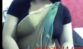 Индийский Горячая дези тетенька носить сари веб-камера действие Секс за деньги sexwap24 x-videos.club