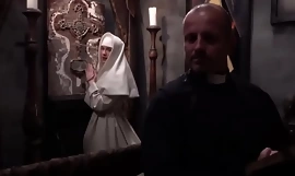 Demônio agarra uma freira. O demônio leva daddy e freira MUITO DOENTE!