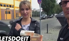 Letsdoeit - arianna love conny dachs vruća plavuša sudjeluje sa hoboes cram sexperiment