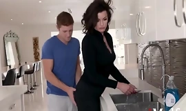 Son wants to fuck stuck mom first- becky bandini