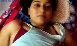 Desi Bhabhi's pussy fucking admiration roughly Hindi voice