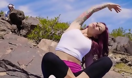 Tattooed Milf Monique Alexander yoga outdoor fuck