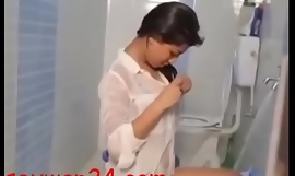 beautiful girl in bath room 2018 (sexwap24 xxx2020.pro)