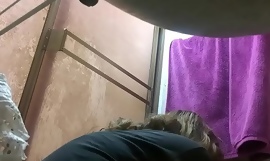 Ibu saya ditangkap oleh tersembunyi cam di bilik mandi BAHAGIAN9
