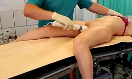 Оргазм на гинекологическом экзамене №52